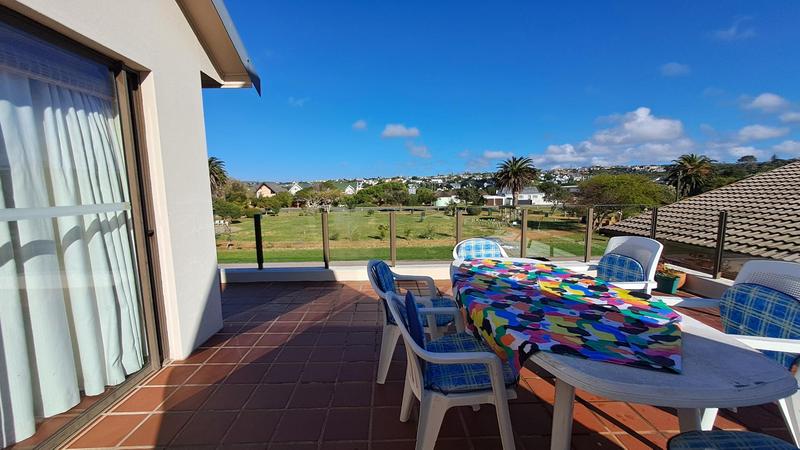 4 Bedroom Property for Sale in Stilbaai East Western Cape